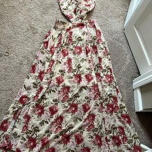 Que Floral Maxi Dress - Red and Cream
